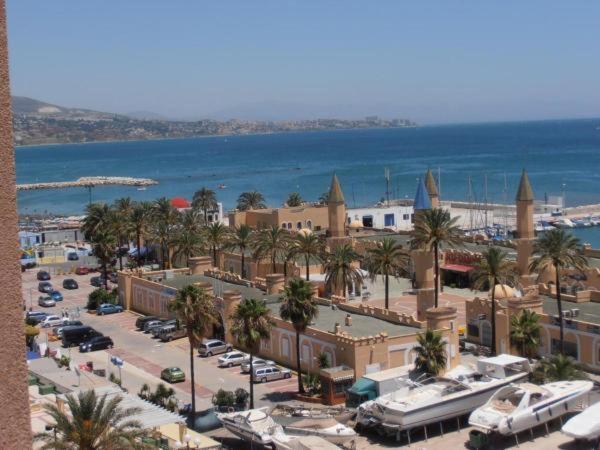 Apartamento Con Vista Al Mar Hotel Fuengirola Ngoại thất bức ảnh